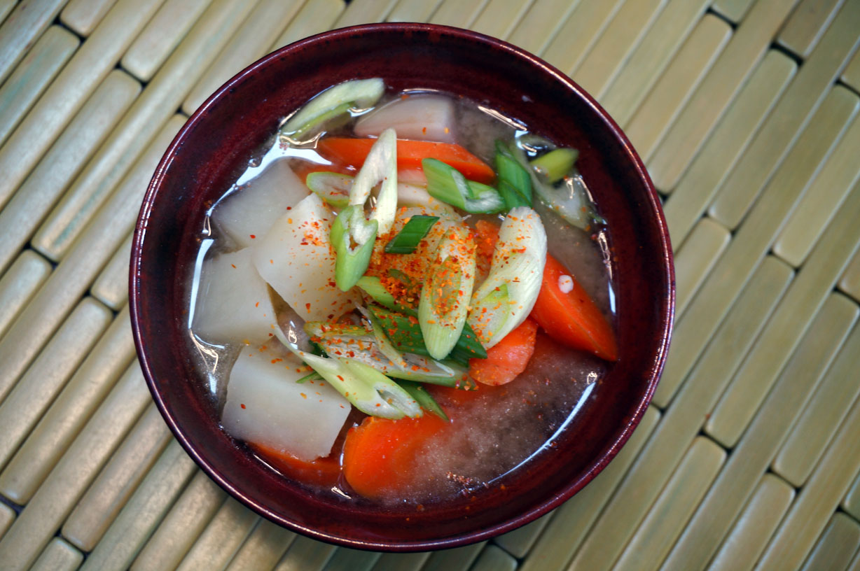 Pork Miso Soup Tonjiru (とんじる) Japanese Cooking Recipes